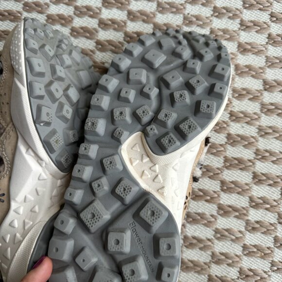 Anthropologie Cheetah Sneakers Size 8 - Picture 8 of 9